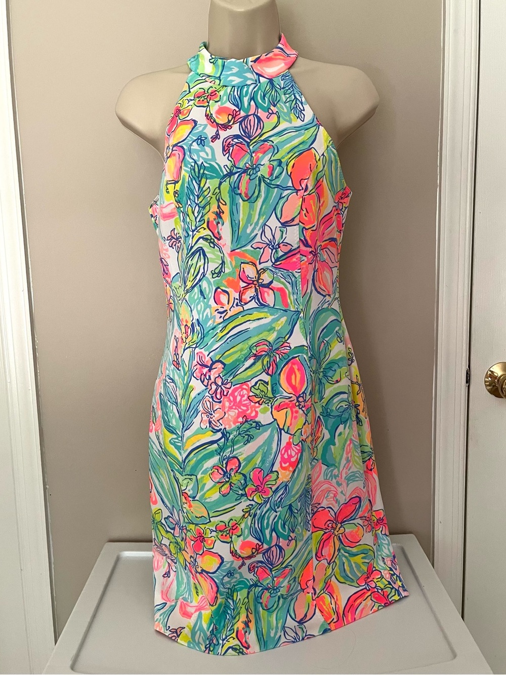 Lilly Pulitzer Krista Shift in Surf Gypsea size 2